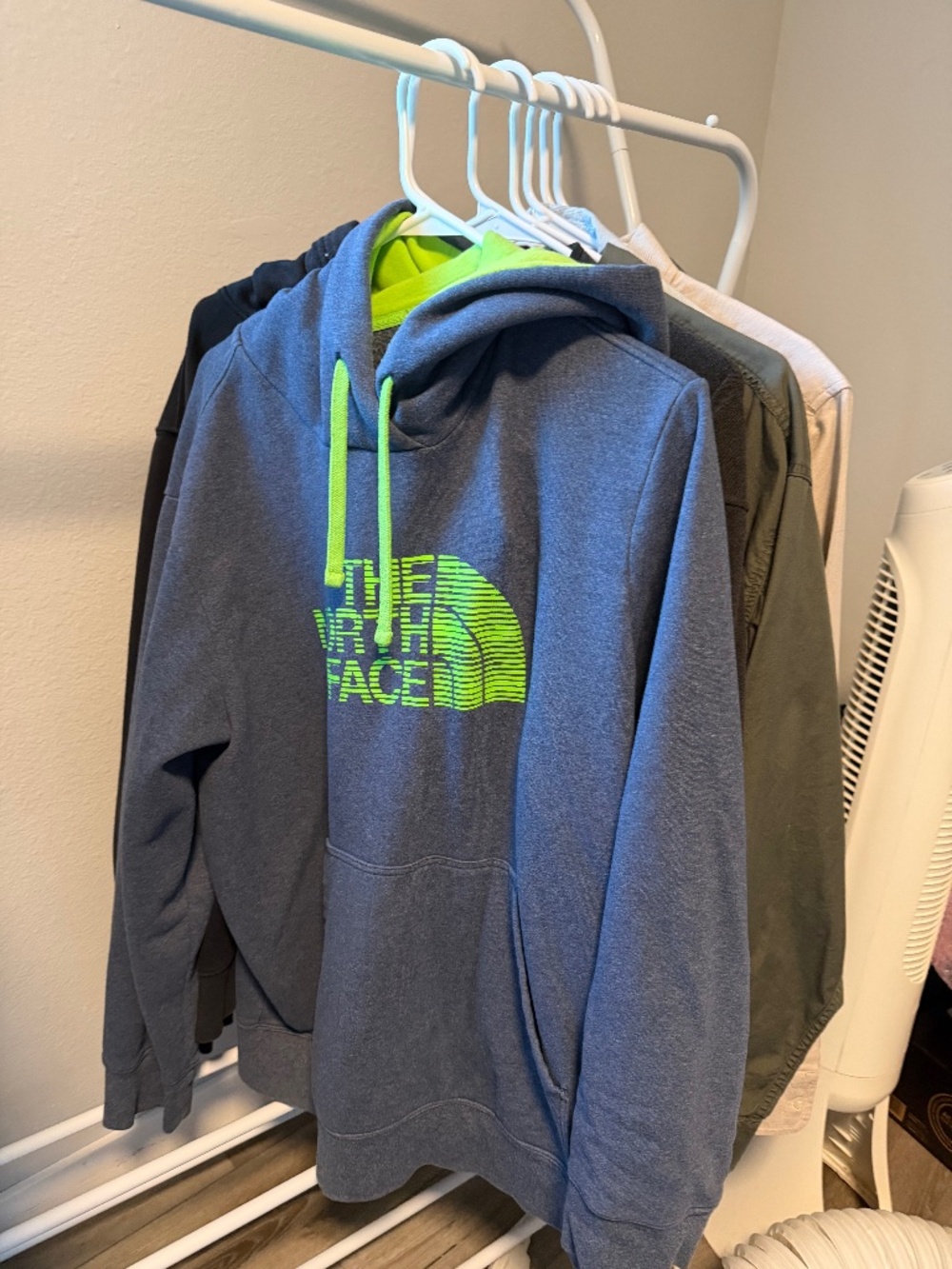 North face hoodie